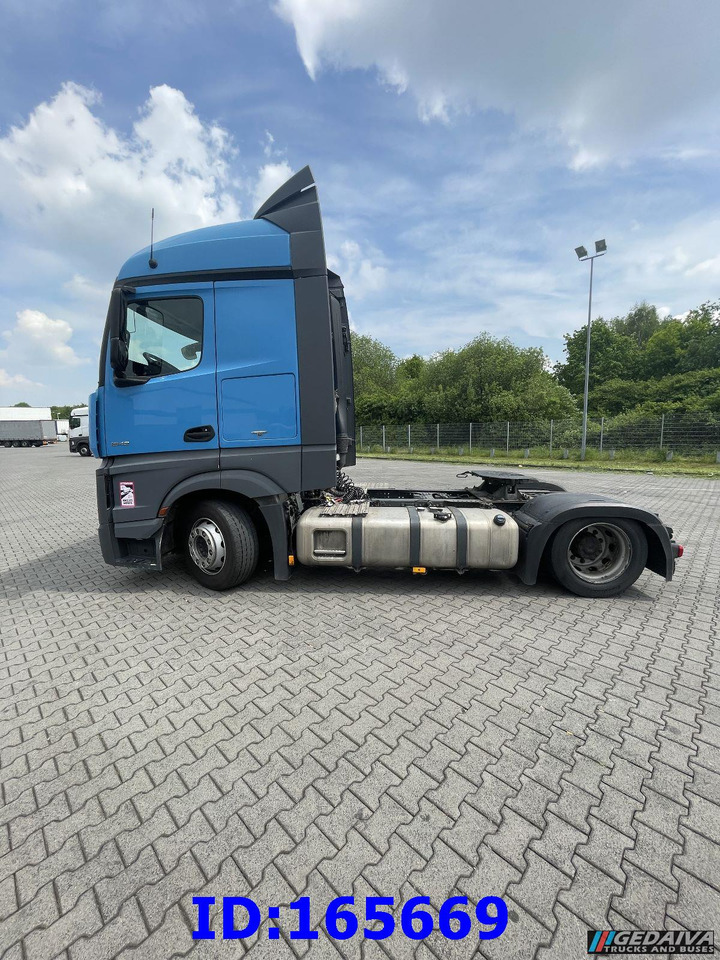 MERCEDES-BENZ Actros 1842 - Mega - Euro6 - شاحنة جرار: صور 1 MERCEDES-BENZ Actros 1842 - Mega - Euro6 - شاحنة جرار: صور 1