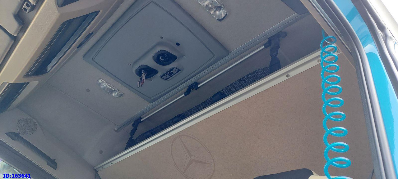 شاحنة جرار MERCEDES-BENZ Actros 1842 - Mega- Euro6: صور 14