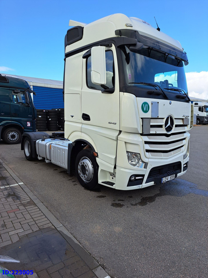 MERCEDES-BENZ Actros 1843 MEGA Euro6 - شاحنة جرار: صور 4 MERCEDES-BENZ Actros 1843 MEGA Euro6 - شاحنة جرار: صور 4
