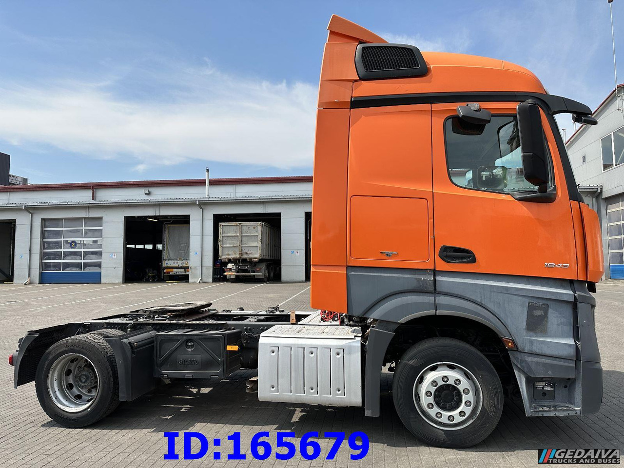 MERCEDES-BENZ Actros 1843 - Mega - Euro6 - شاحنة جرار: صور 4 MERCEDES-BENZ Actros 1843 - Mega - Euro6 - شاحنة جرار: صور 4