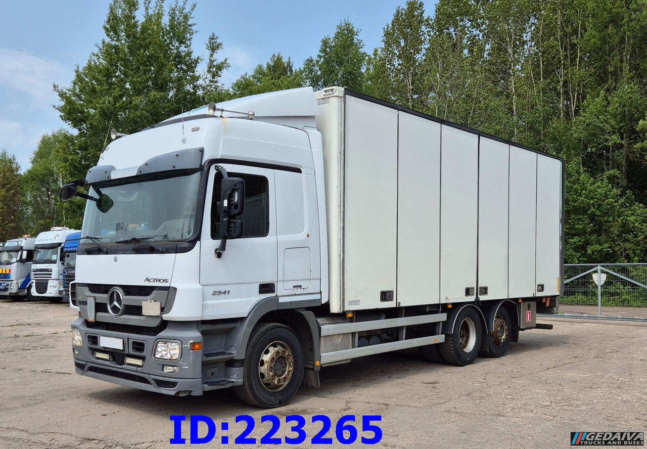 MERCEDES-BENZ Actros 2541 6x2 Retarder Open side box - متساوي شاحنة: صور 1 MERCEDES-BENZ Actros 2541 6x2 Retarder Open side box - متساوي شاحنة: صور 1