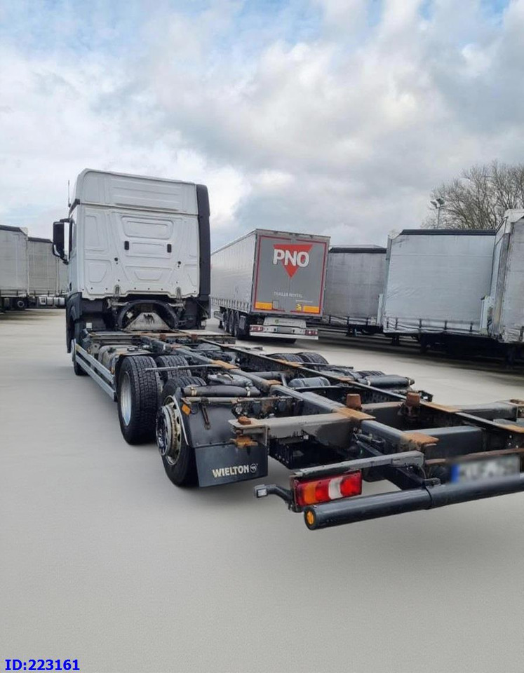 MERCEDES-BENZ Actros 2542 BDF 6x2 Euro6 - الشاسيه شاحنة: صور 5 MERCEDES-BENZ Actros 2542 BDF 6x2 Euro6 - الشاسيه شاحنة: صور 5