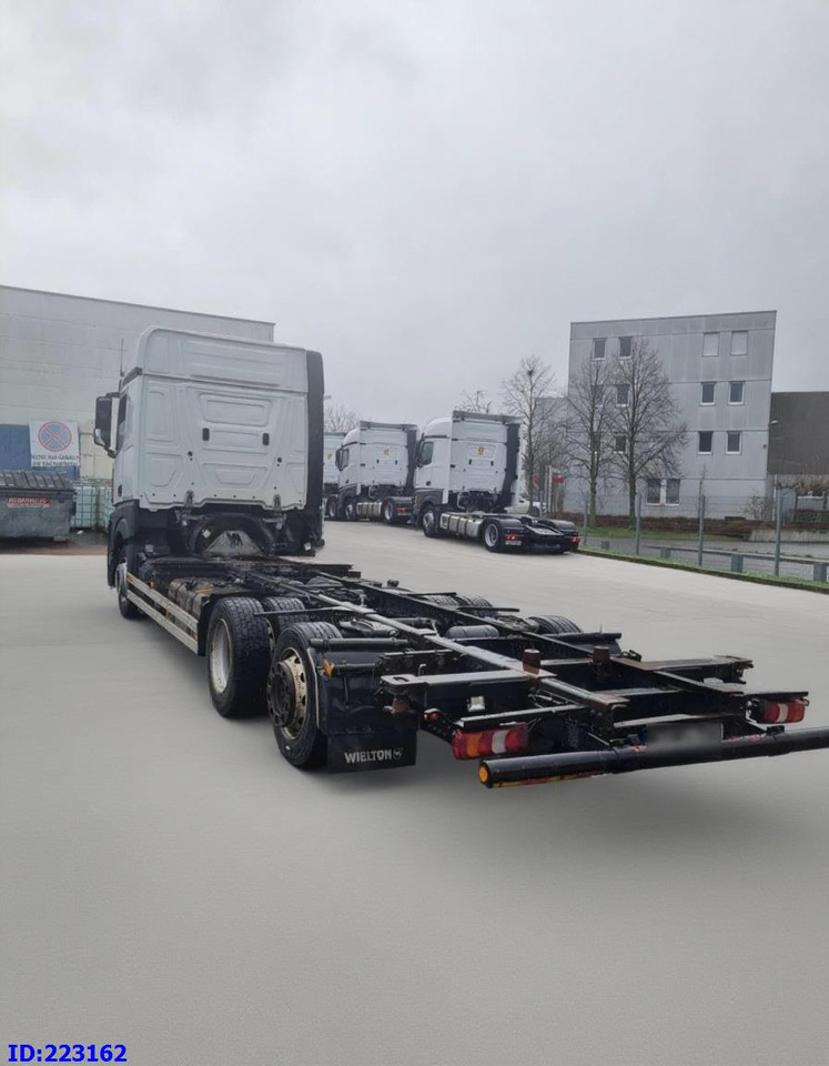 MERCEDES-BENZ Actros 2542 BDF 6x2 Euro6 - الشاسيه شاحنة: صور 5 MERCEDES-BENZ Actros 2542 BDF 6x2 Euro6 - الشاسيه شاحنة: صور 5