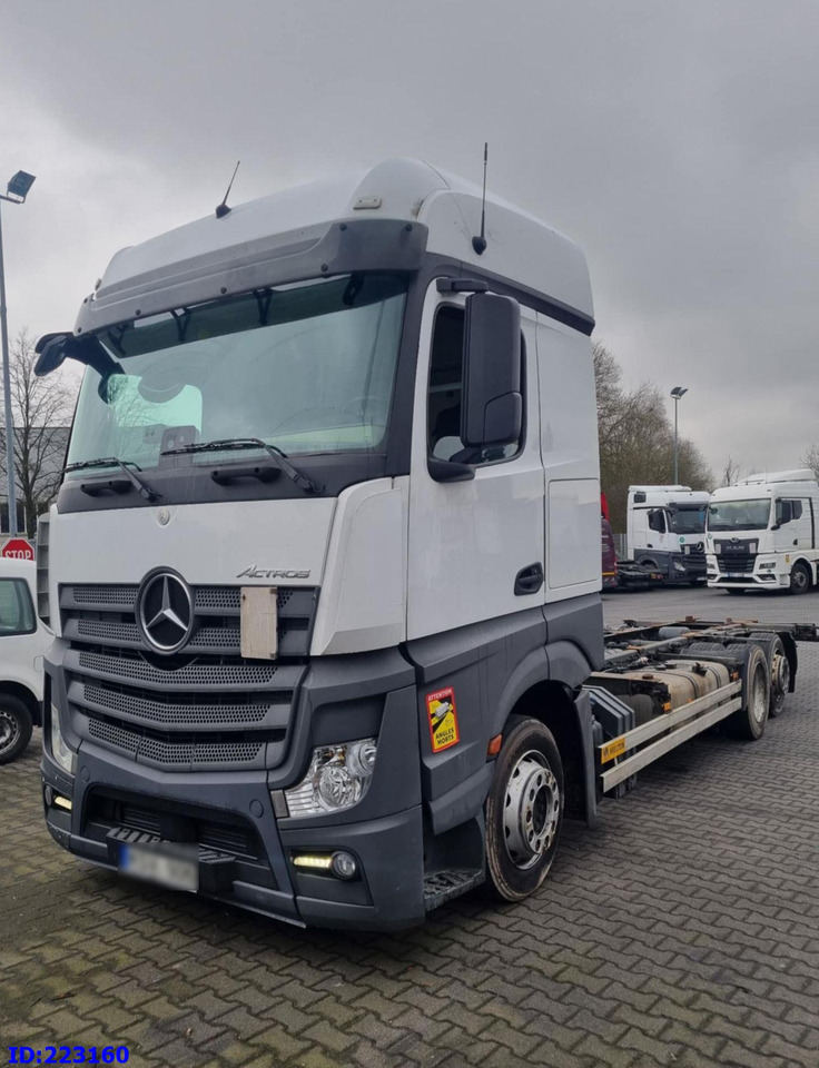 MERCEDES-BENZ Actros 2542 BDF Euro6 - الشاسيه شاحنة: صور 1 MERCEDES-BENZ Actros 2542 BDF Euro6 - الشاسيه شاحنة: صور 1