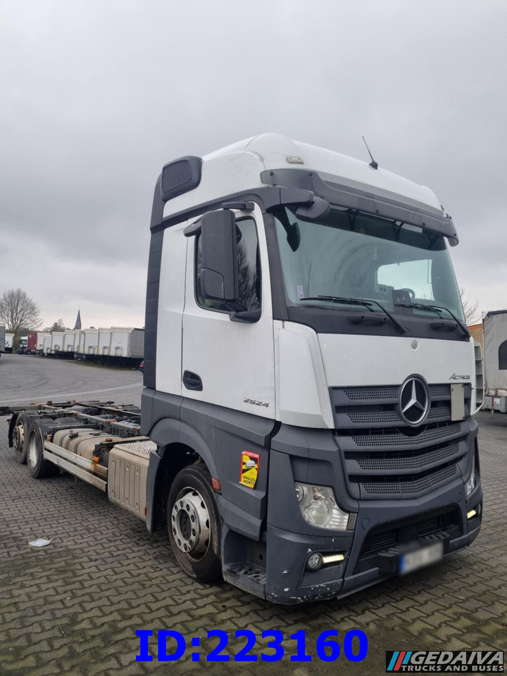 MERCEDES-BENZ Actros 2542 BDF Euro6 - الشاسيه شاحنة: صور 2 MERCEDES-BENZ Actros 2542 BDF Euro6 - الشاسيه شاحنة: صور 2