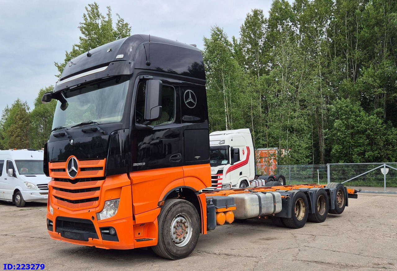 MERCEDES-BENZ Actros 3563 8×4 ( Steering axle) - الشاسيه شاحنة: صور 1 MERCEDES-BENZ Actros 3563 8×4 ( Steering axle) - الشاسيه شاحنة: صور 1