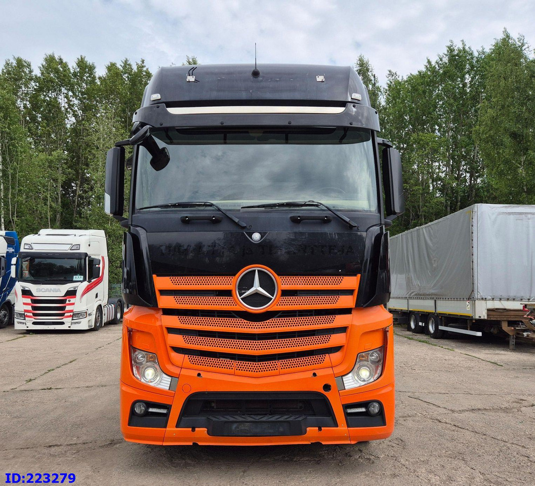 MERCEDES-BENZ Actros 3563 8×4 ( Steering axle) - الشاسيه شاحنة: صور 2 MERCEDES-BENZ Actros 3563 8×4 ( Steering axle) - الشاسيه شاحنة: صور 2