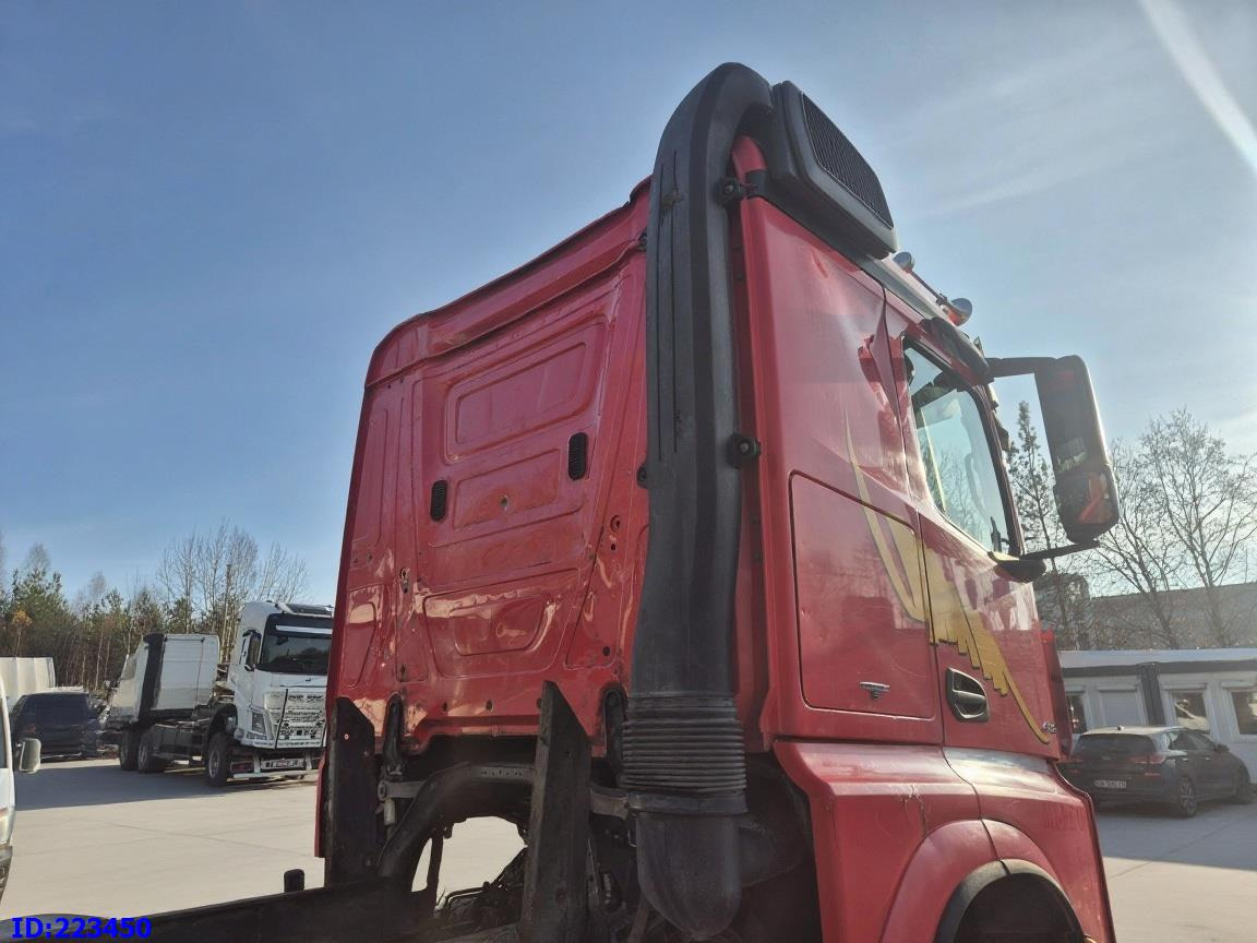 MERCEDES-BENZ Arocs 4163 8x4 FULL STEEL (Engine defect) - الشاسيه شاحنة: صور 5 MERCEDES-BENZ Arocs 4163 8x4 FULL STEEL (Engine defect) - الشاسيه شاحنة: صور 5