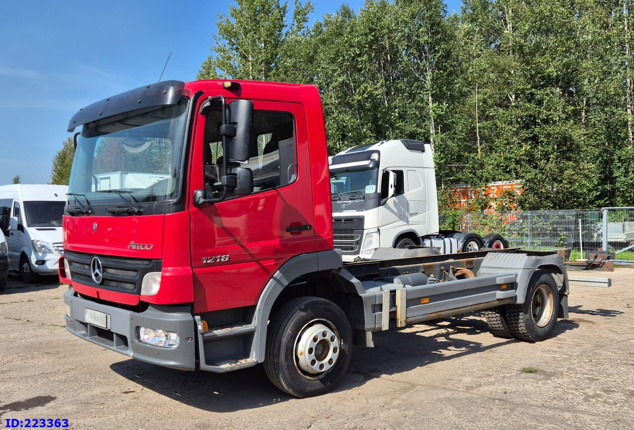 MERCEDES-BENZ Atego 1218 - Full steel - Manual (3 seats) - الشاسيه شاحنة: صور 1 MERCEDES-BENZ Atego 1218 - Full steel - Manual (3 seats) - الشاسيه شاحنة: صور 1