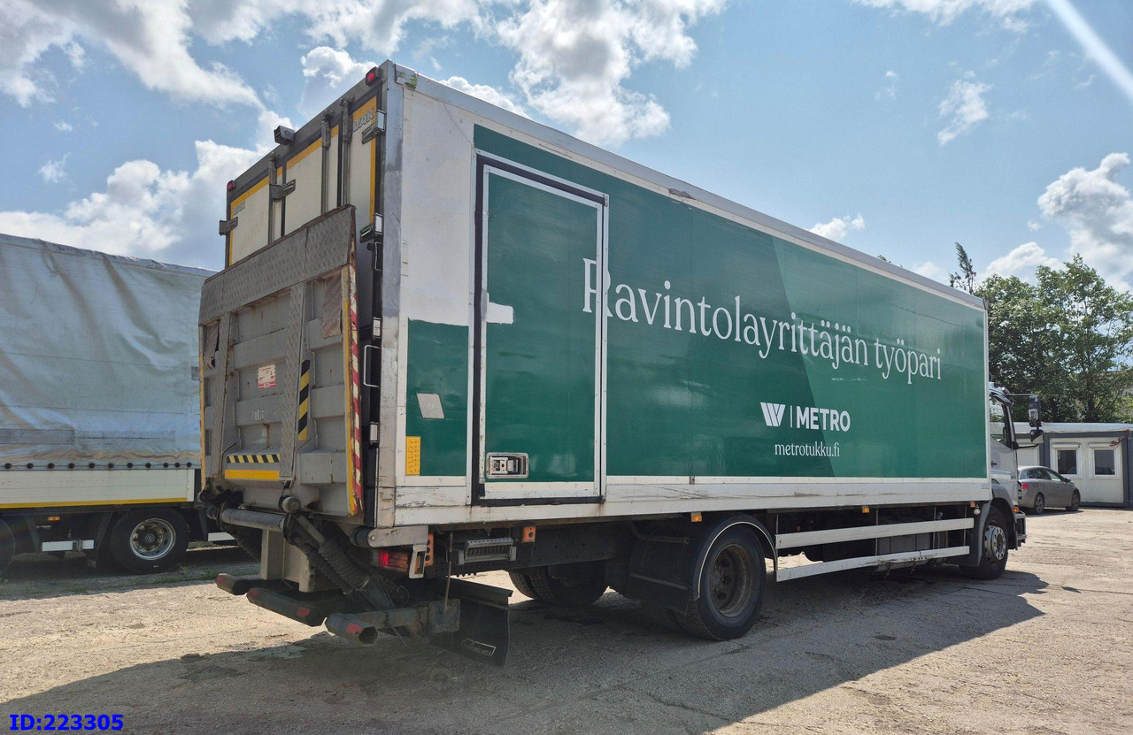 MERCEDES-BENZ Axor 1829 Euro5 Manual + Tail lift - مبردة شاحنة: صور 5 MERCEDES-BENZ Axor 1829 Euro5 Manual + Tail lift - مبردة شاحنة: صور 5