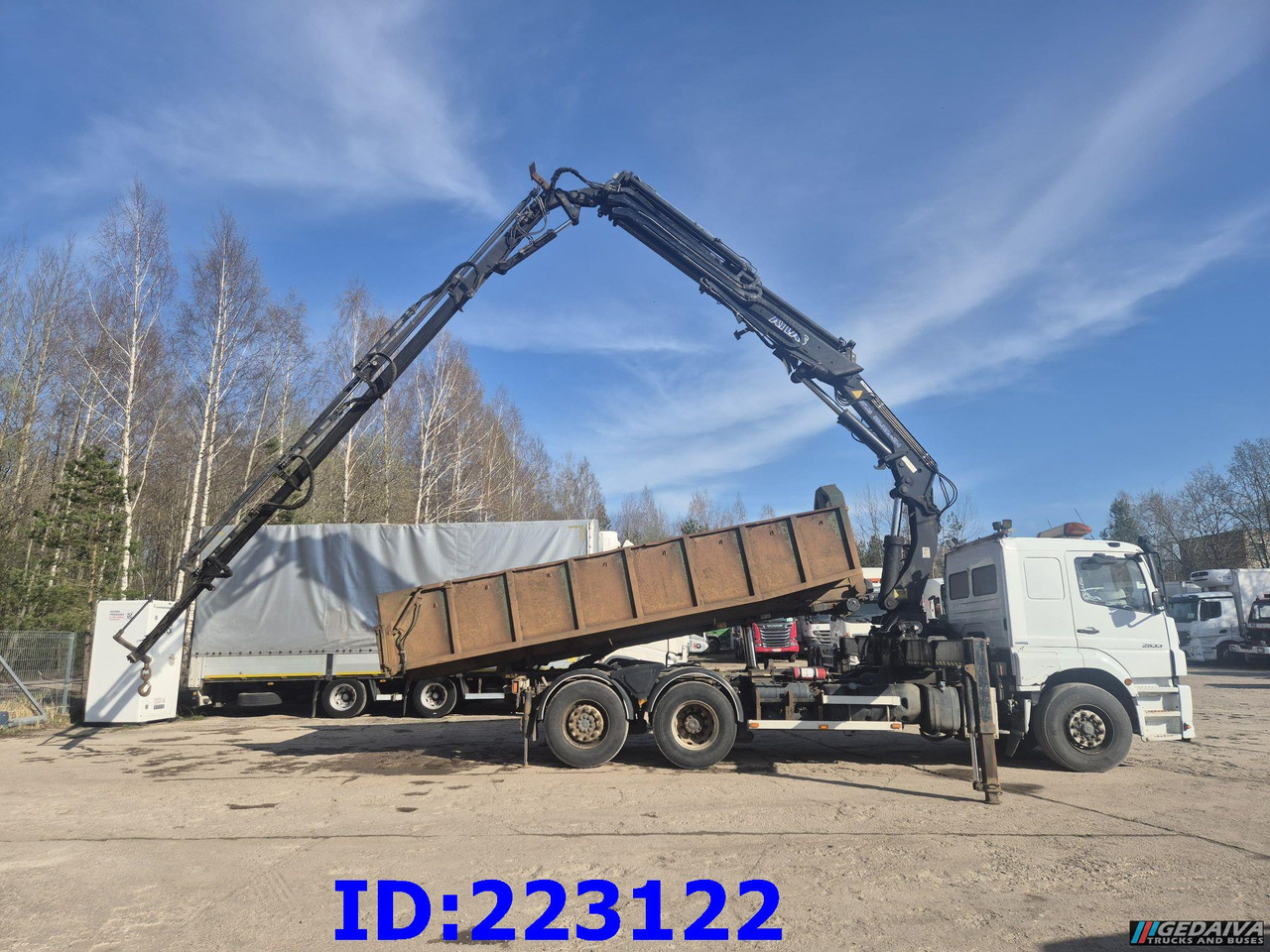 MERCEDES-BENZ Axor 2533 6x2 + Atlas 332.3E Crane - قلابات: صور 4 MERCEDES-BENZ Axor 2533 6x2 + Atlas 332.3E Crane - قلابات: صور 4