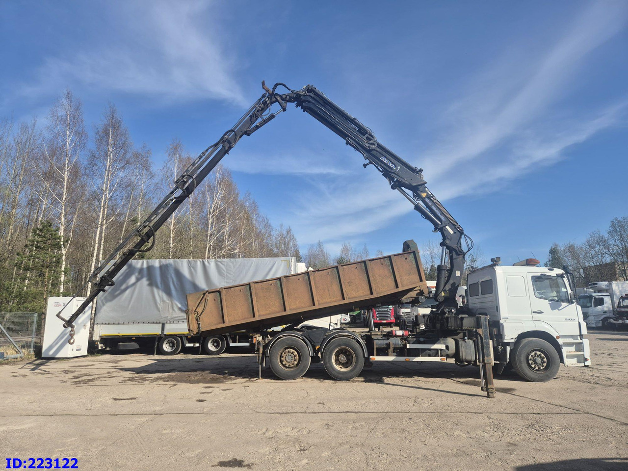 MERCEDES-BENZ Axor 2533 6x2 + Atlas 332.3E Crane - قلابات: صور 5 MERCEDES-BENZ Axor 2533 6x2 + Atlas 332.3E Crane - قلابات: صور 5