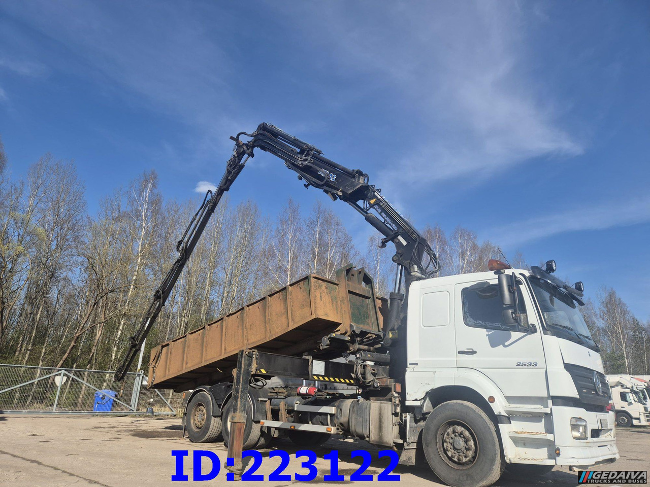 MERCEDES-BENZ Axor 2533 6x2 + Atlas 332.3E Crane - قلابات: صور 3 MERCEDES-BENZ Axor 2533 6x2 + Atlas 332.3E Crane - قلابات: صور 3