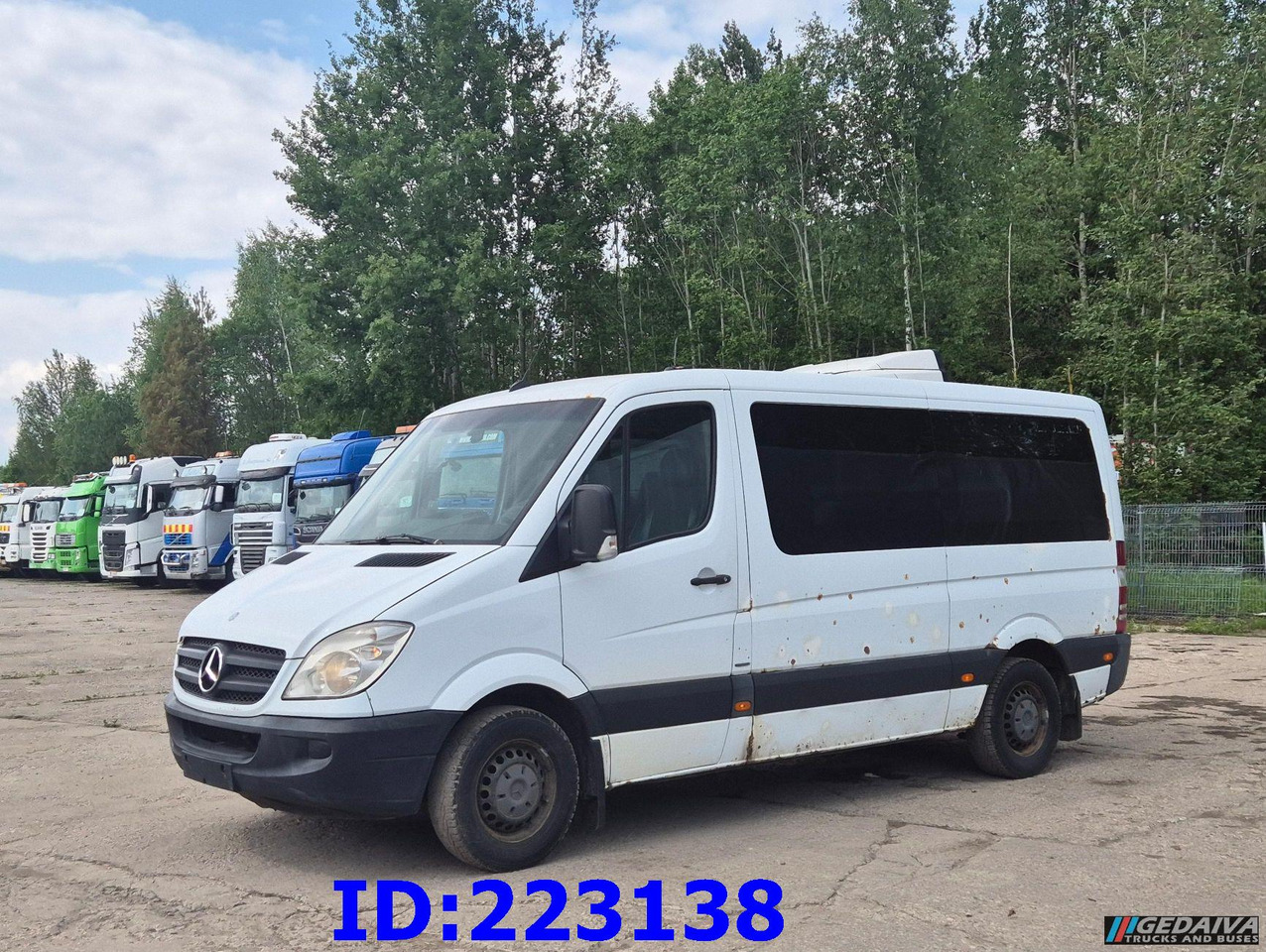 MERCEDES-BENZ Sprinter 213 - Euro5 - سياحية حافلة: صور 3 MERCEDES-BENZ Sprinter 213 - Euro5 - سياحية حافلة: صور 3