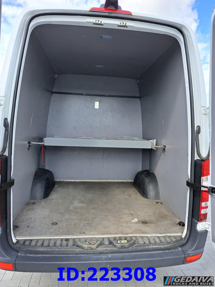 MERCEDES-BENZ Sprinter 316 Manual Euro6 - الشاحنات الصغيرة كابينة مزدوجة: صور 5 MERCEDES-BENZ Sprinter 316 Manual Euro6 - الشاحنات الصغيرة كابينة مزدوجة: صور 5
