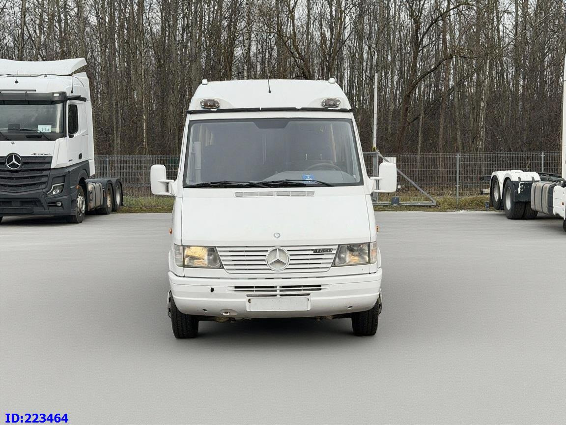 MERCEDES-BENZ Sprinter 412 VIP XXL 18-places - سياحية حافلة: صور 2 MERCEDES-BENZ Sprinter 412 VIP XXL 18-places - سياحية حافلة: صور 2