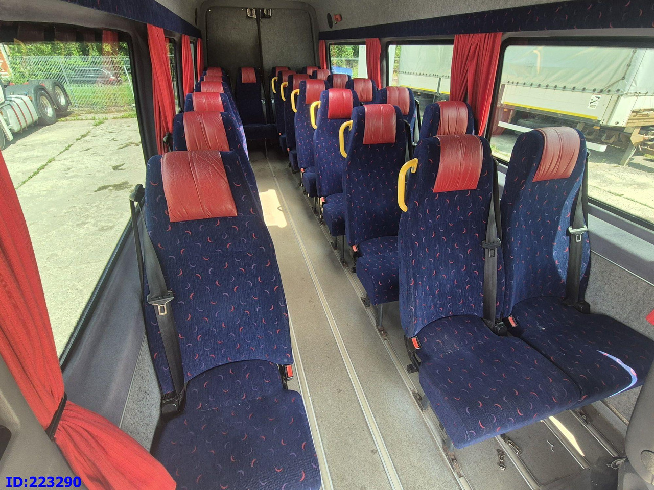 صغيرة, ميكروباص MERCEDES-BENZ Sprinter 515 - 23 places: صور 11