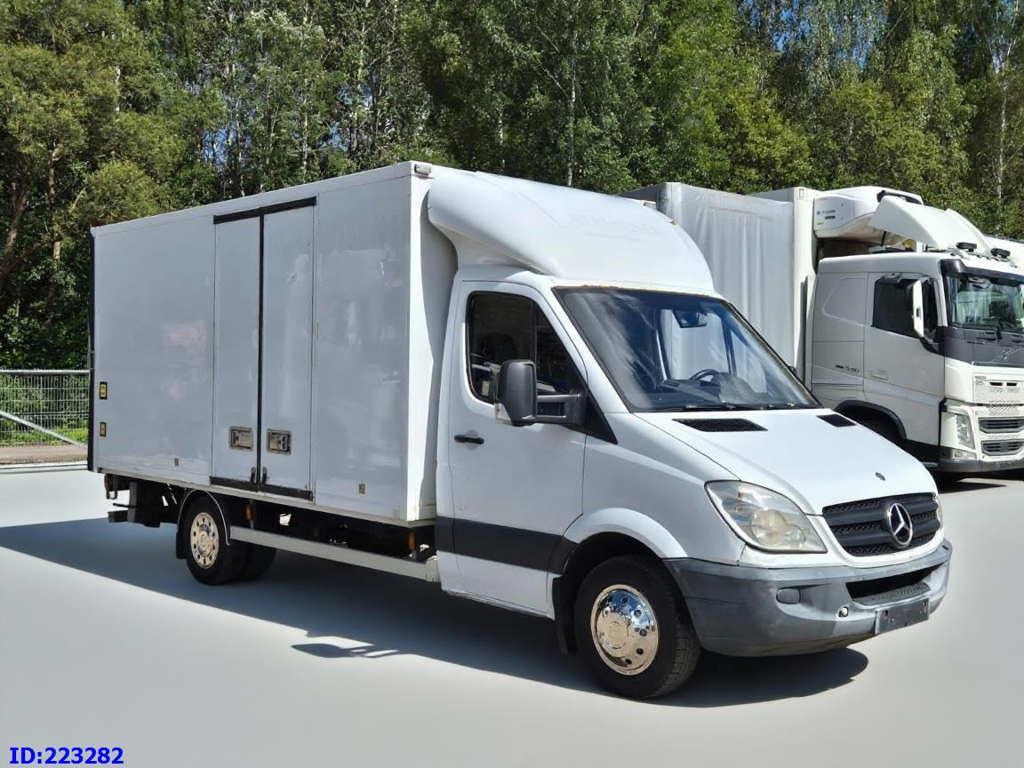 MERCEDES-BENZ Sprinter 516 SUPER - الشاحنات الصغيرة صندوق مغلق: صور 4 MERCEDES-BENZ Sprinter 516 SUPER - الشاحنات الصغيرة صندوق مغلق: صور 4