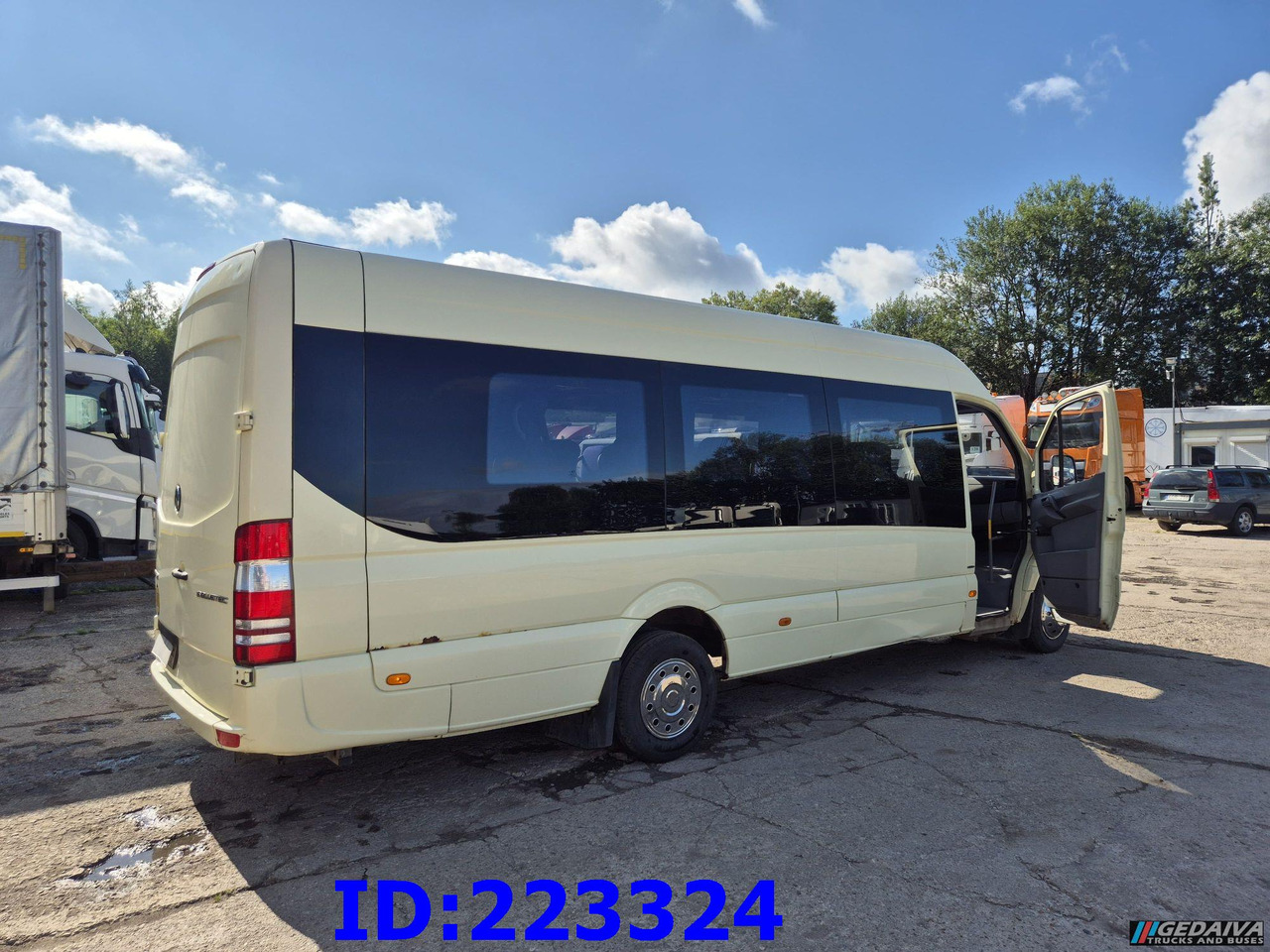 MERCEDES-BENZ Sprinter 516 XXL 20 place Euro6 - سياحية حافلة: صور 4 MERCEDES-BENZ Sprinter 516 XXL 20 place Euro6 - سياحية حافلة: صور 4