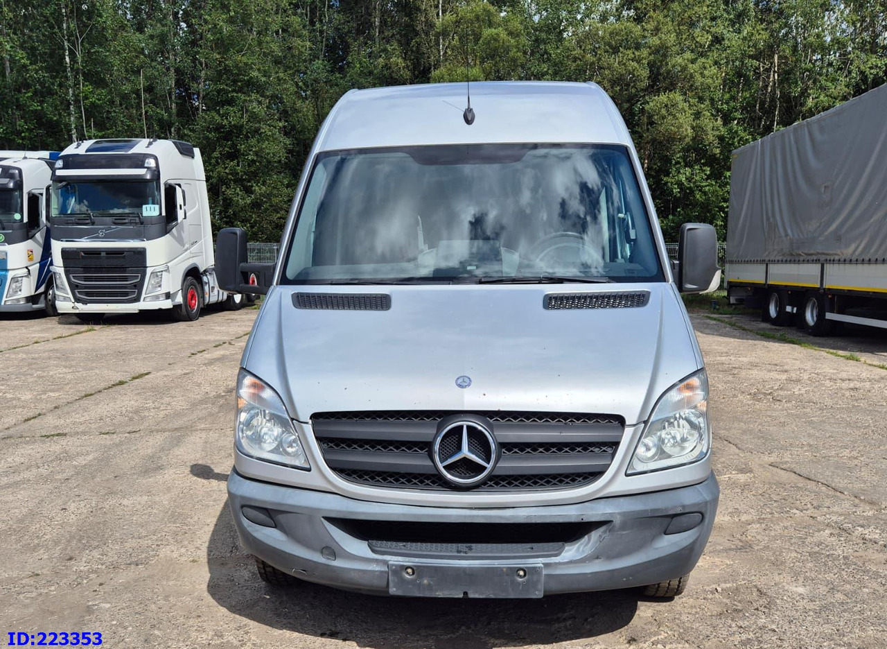 MERCEDES-BENZ Sprinter 518 - 23 Seater - صغيرة, ميكروباص: صور 2 MERCEDES-BENZ Sprinter 518 - 23 Seater - صغيرة, ميكروباص: صور 2