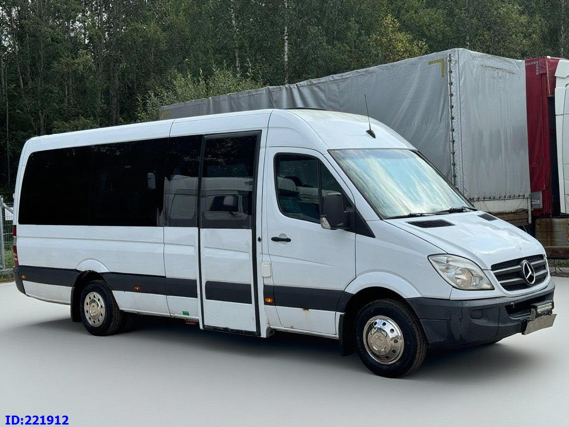 MERCEDES-BENZ Sprinter 518 VIP 17-Place - صغيرة, ميكروباص: صور 4 MERCEDES-BENZ Sprinter 518 VIP 17-Place - صغيرة, ميكروباص: صور 4