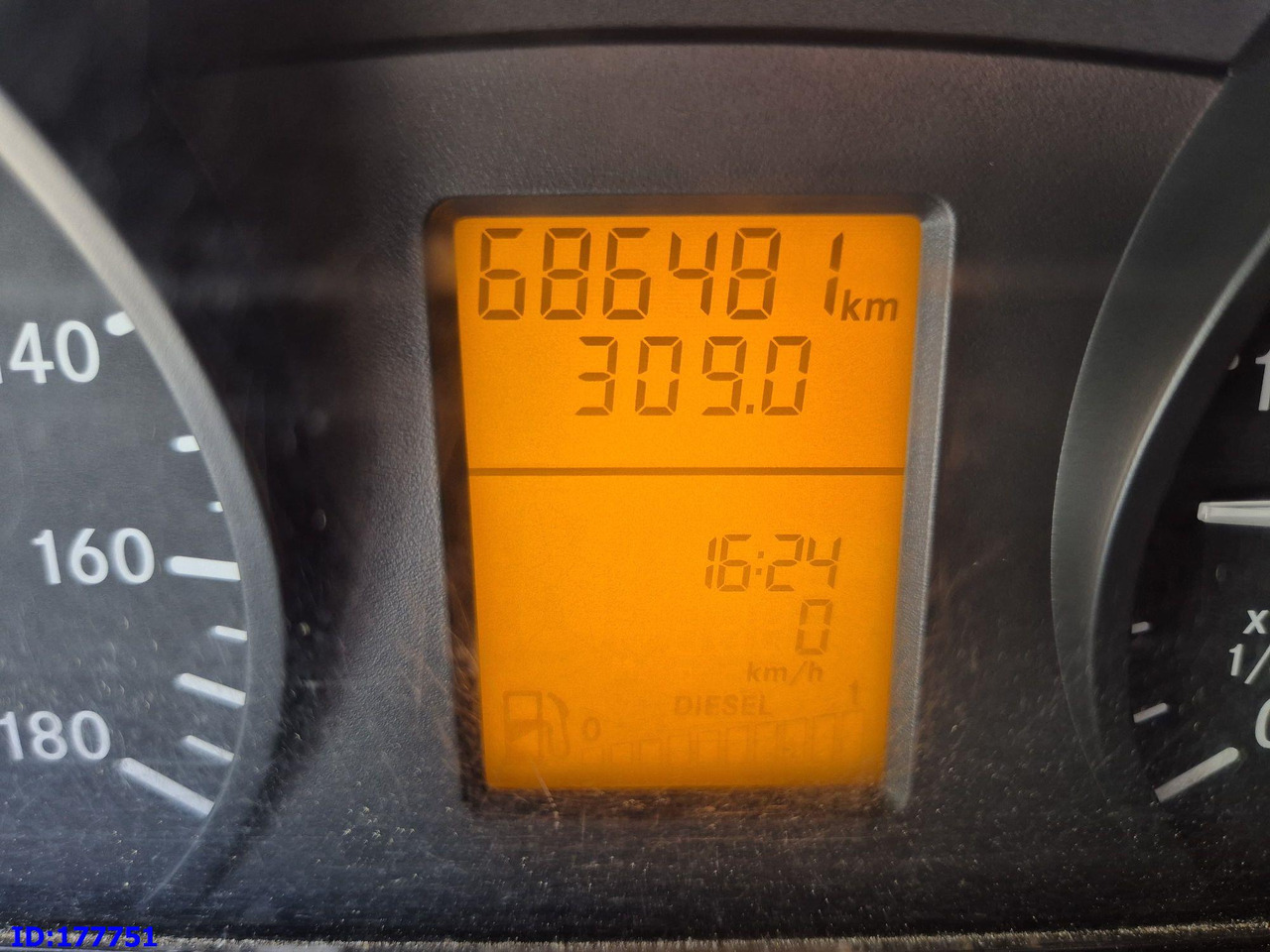 صغيرة, ميكروباص MERCEDES-BENZ Sprinter 518 - VIP - 17-seater: صور 11