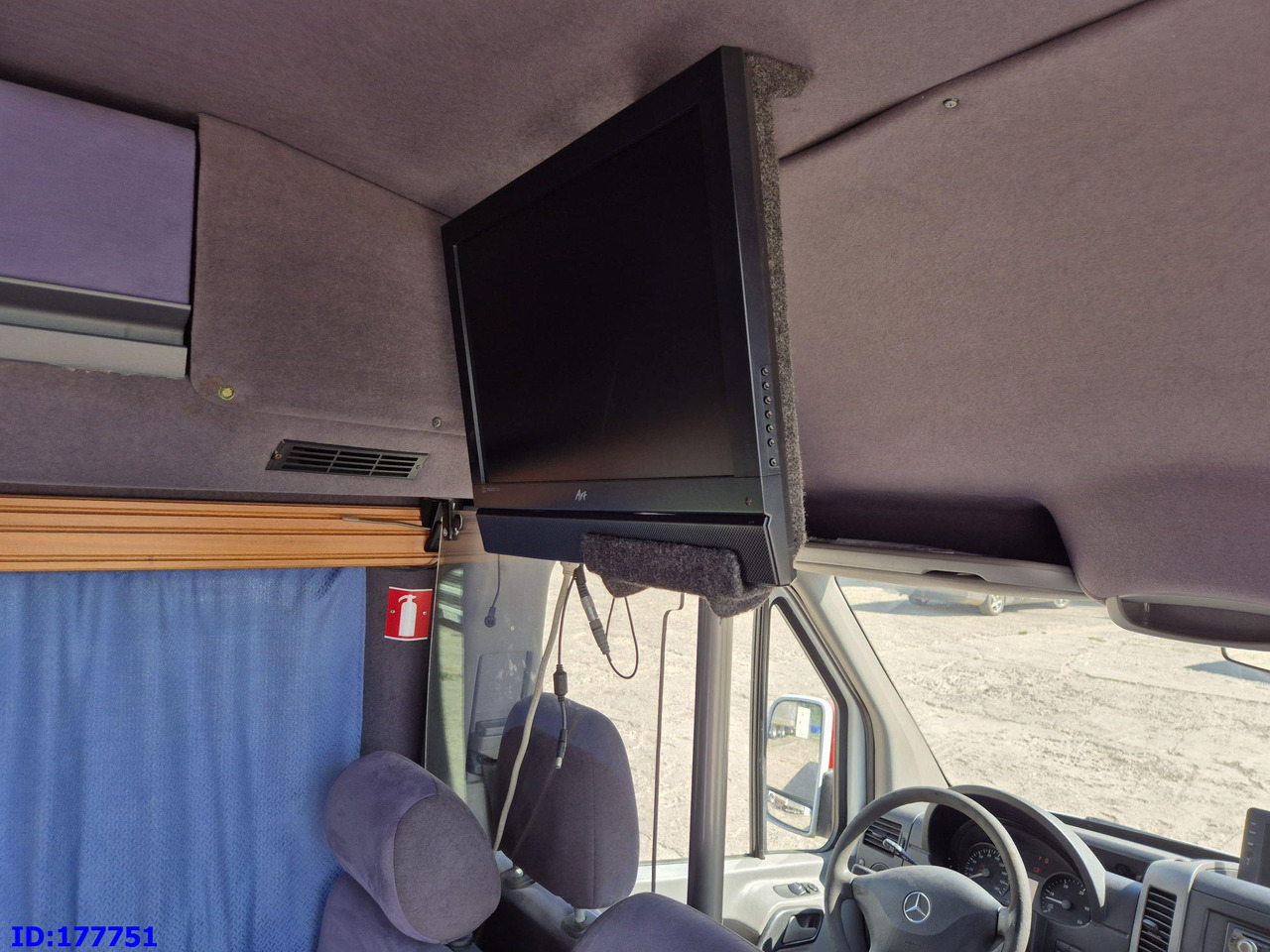 صغيرة, ميكروباص MERCEDES-BENZ Sprinter 518 - VIP - 17-seater: صور 20