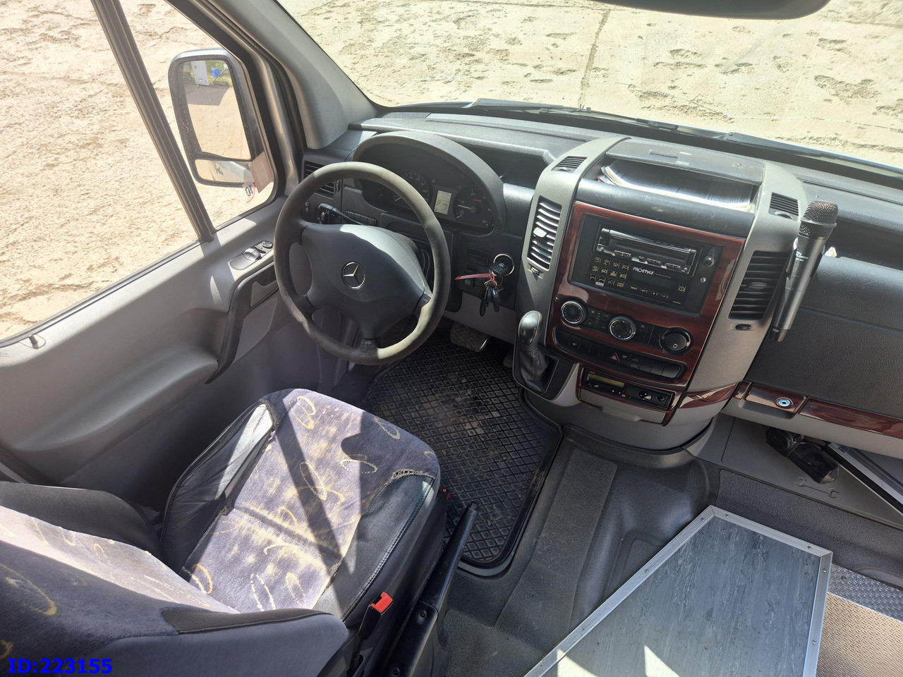 صغيرة, ميكروباص MERCEDES-BENZ Sprinter 519 - Prostyle VIP - 17-seater: صور 12 صغيرة, ميكروباص MERCEDES-BENZ Sprinter 519 - Prostyle VIP - 17-seater: صور 12