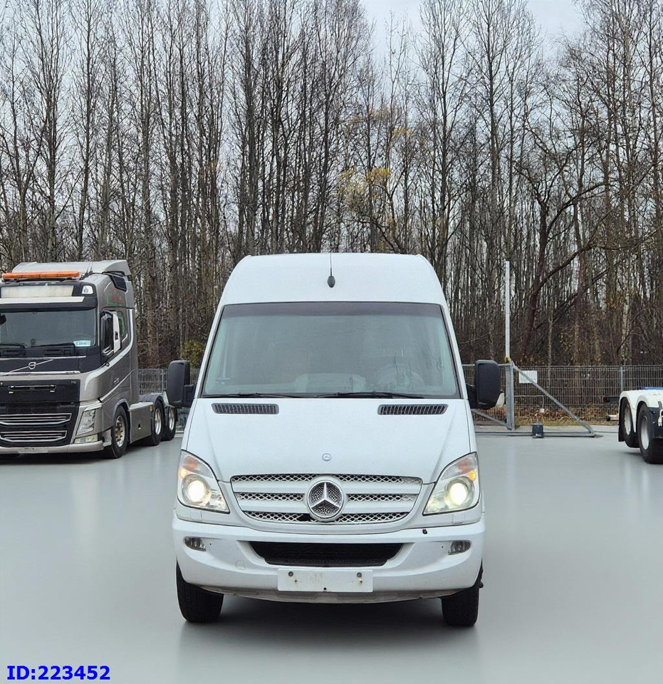 MERCEDES-BENZ Sprinter 519 XXL VIP - 21 Seater Euro5 - سياحية حافلة: صور 2 MERCEDES-BENZ Sprinter 519 XXL VIP - 21 Seater Euro5 - سياحية حافلة: صور 2