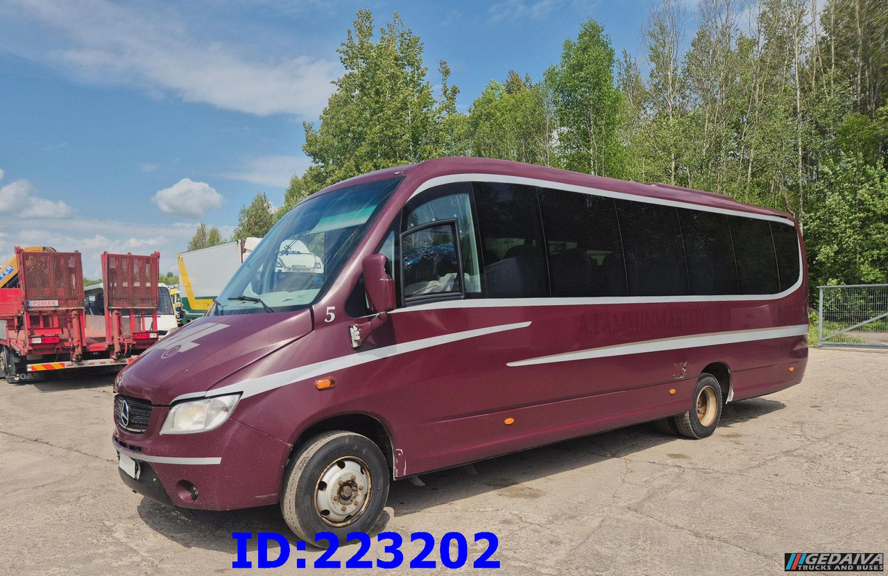 MERCEDES-BENZ Sunrider 818D Vario 33 - Seater - سياحية حافلة: صور 1 MERCEDES-BENZ Sunrider 818D Vario 33 - Seater - سياحية حافلة: صور 1