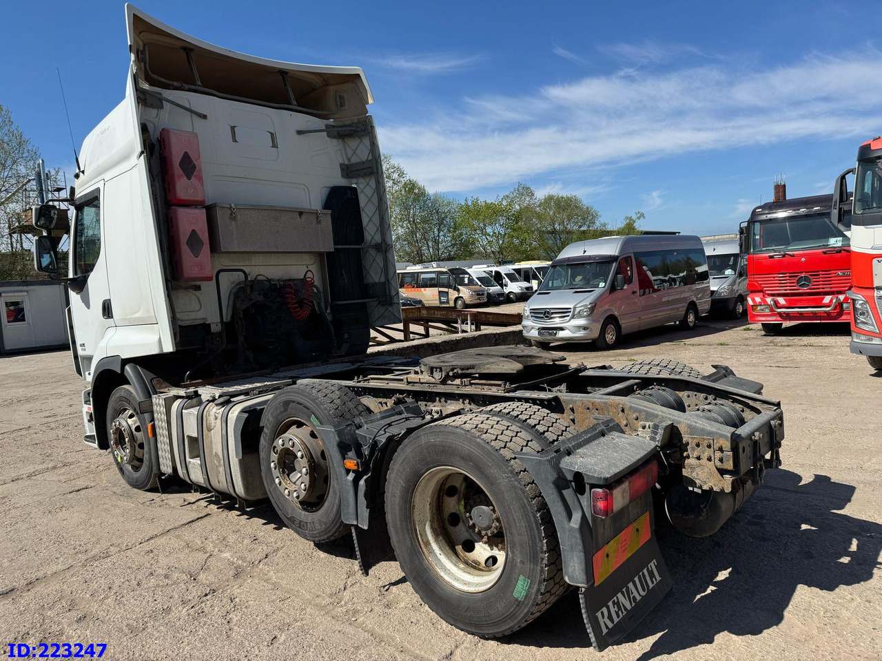 RENAULT Premium 6x2 460 EEV Euro5 - شاحنة جرار: صور 5 RENAULT Premium 6x2 460 EEV Euro5 - شاحنة جرار: صور 5
