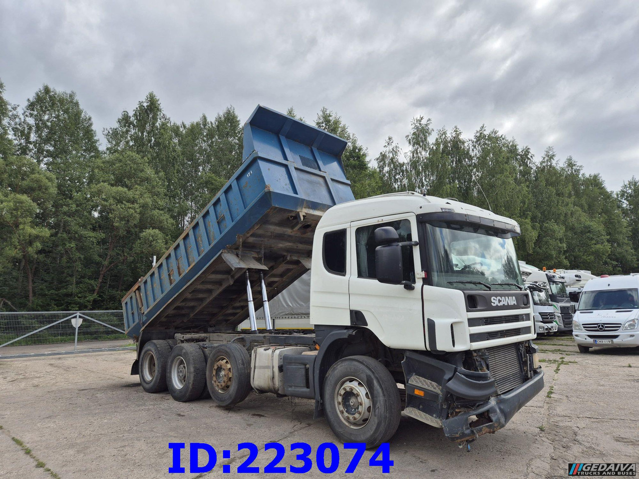 SCANIA 124 8x2 - Manual - Full steel - قلابات: صور 4 SCANIA 124 8x2 - Manual - Full steel - قلابات: صور 4