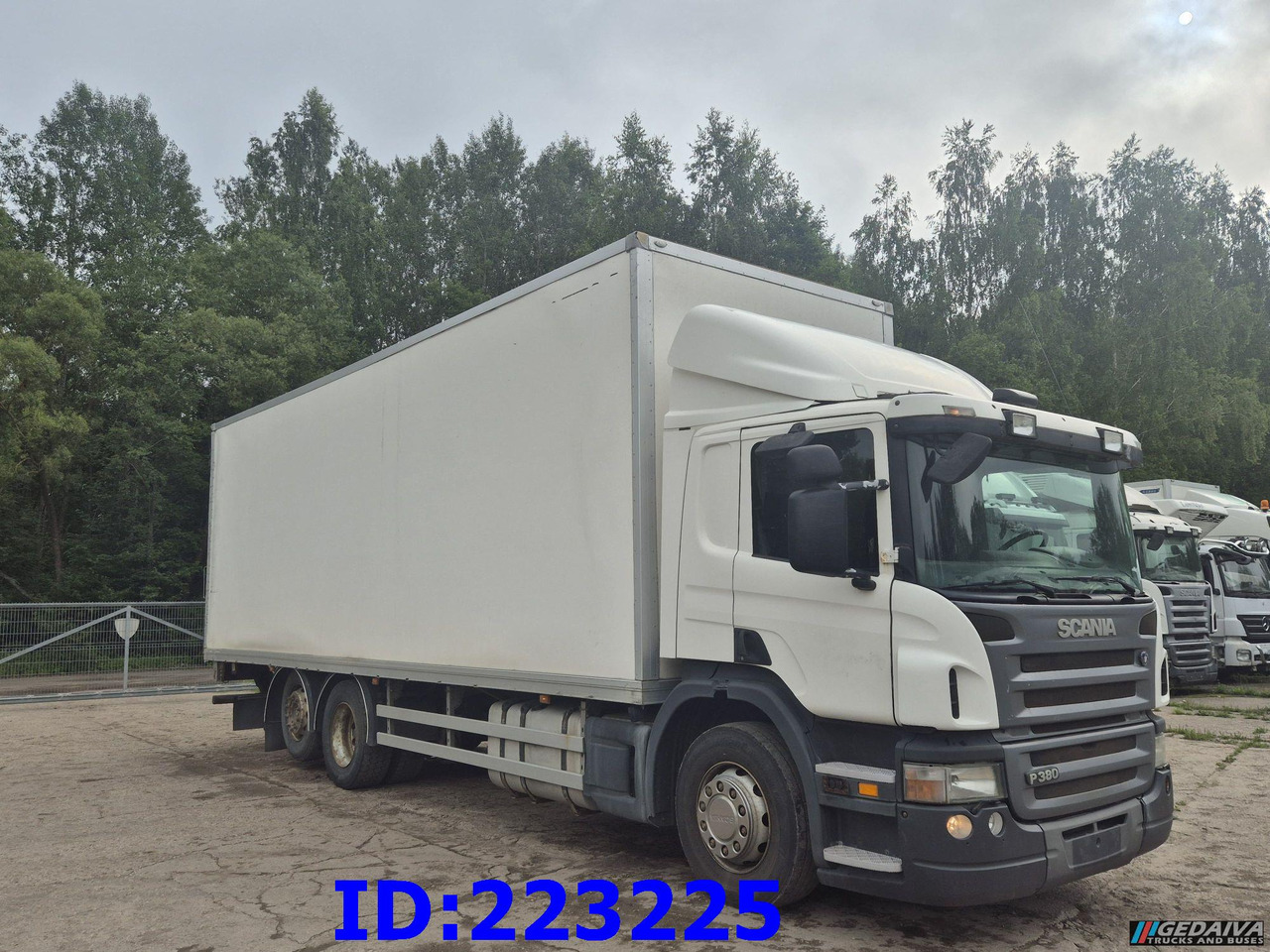 SCANIA P380 6x2 Open side box - بصندوق مغلق شاحنة: صور 4 SCANIA P380 6x2 Open side box - بصندوق مغلق شاحنة: صور 4