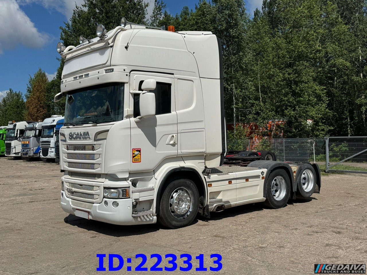 SCANIA R580 6x2 Euro6 Retarder - شاحنة جرار: صور 1 SCANIA R580 6x2 Euro6 Retarder - شاحنة جرار: صور 1