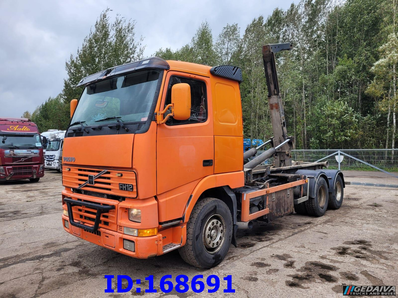 VOLVO FH12 380HP 6x2 10tyre Hook Tipper - شاحنة ذات الخطاف: صور 1 VOLVO FH12 380HP 6x2 10tyre Hook Tipper - شاحنة ذات الخطاف: صور 1