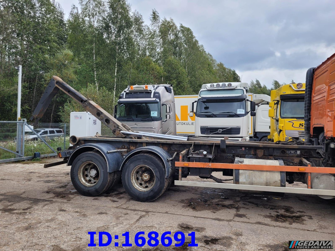 VOLVO FH12 380HP 6x2 10tyre Hook Tipper - شاحنة ذات الخطاف: صور 5 VOLVO FH12 380HP 6x2 10tyre Hook Tipper - شاحنة ذات الخطاف: صور 5