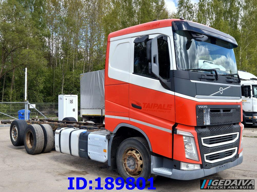 VOLVO FH13 500HP 6x2 Euro6 - الشاسيه شاحنة: صور 4 VOLVO FH13 500HP 6x2 Euro6 - الشاسيه شاحنة: صور 4