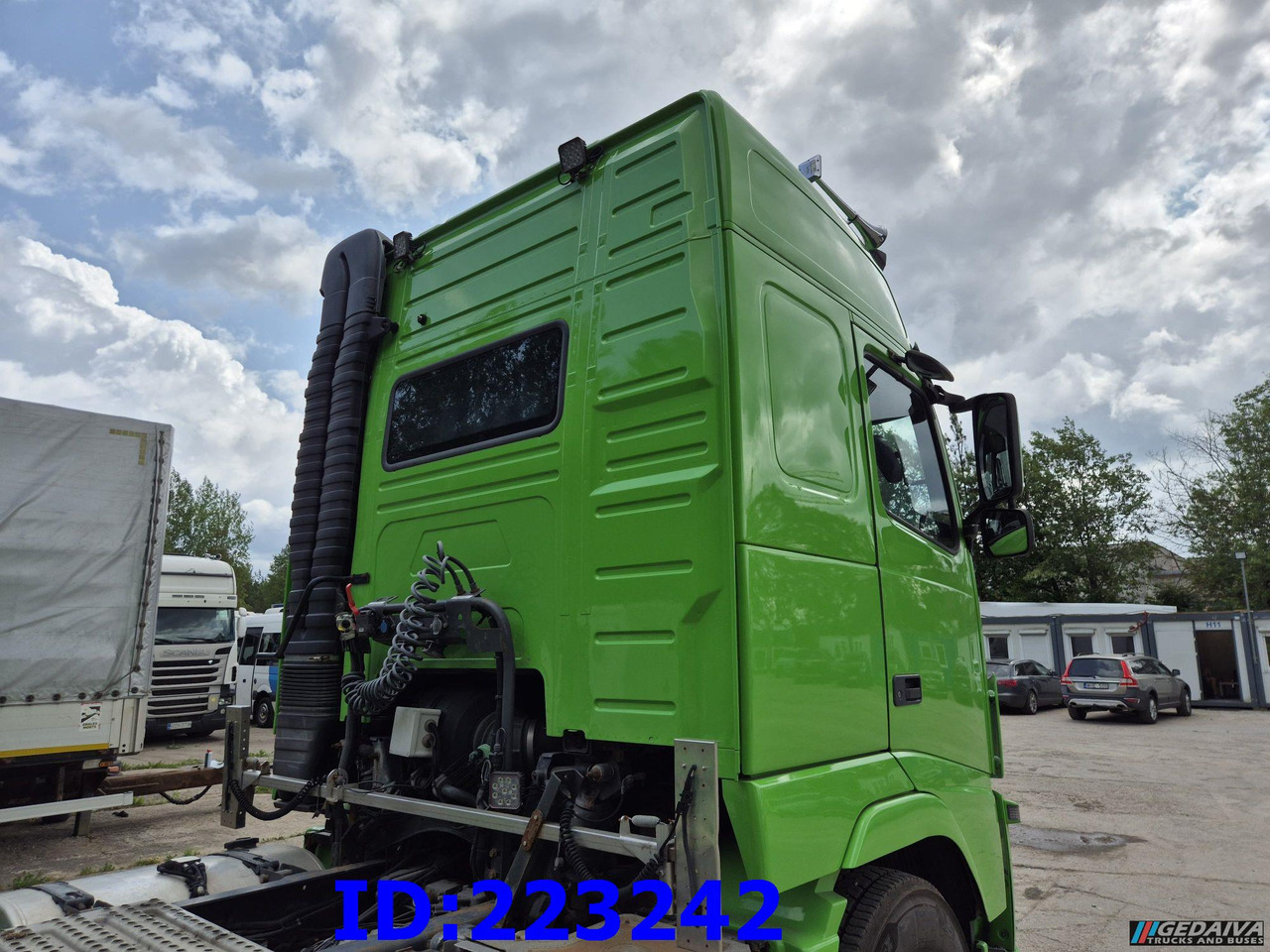 VOLVO FH13 6x2 - 538t km ONLY - Manual Hydraulics Euro5 - شاحنة جرار: صور 5 VOLVO FH13 6x2 - 538t km ONLY - Manual Hydraulics Euro5 - شاحنة جرار: صور 5