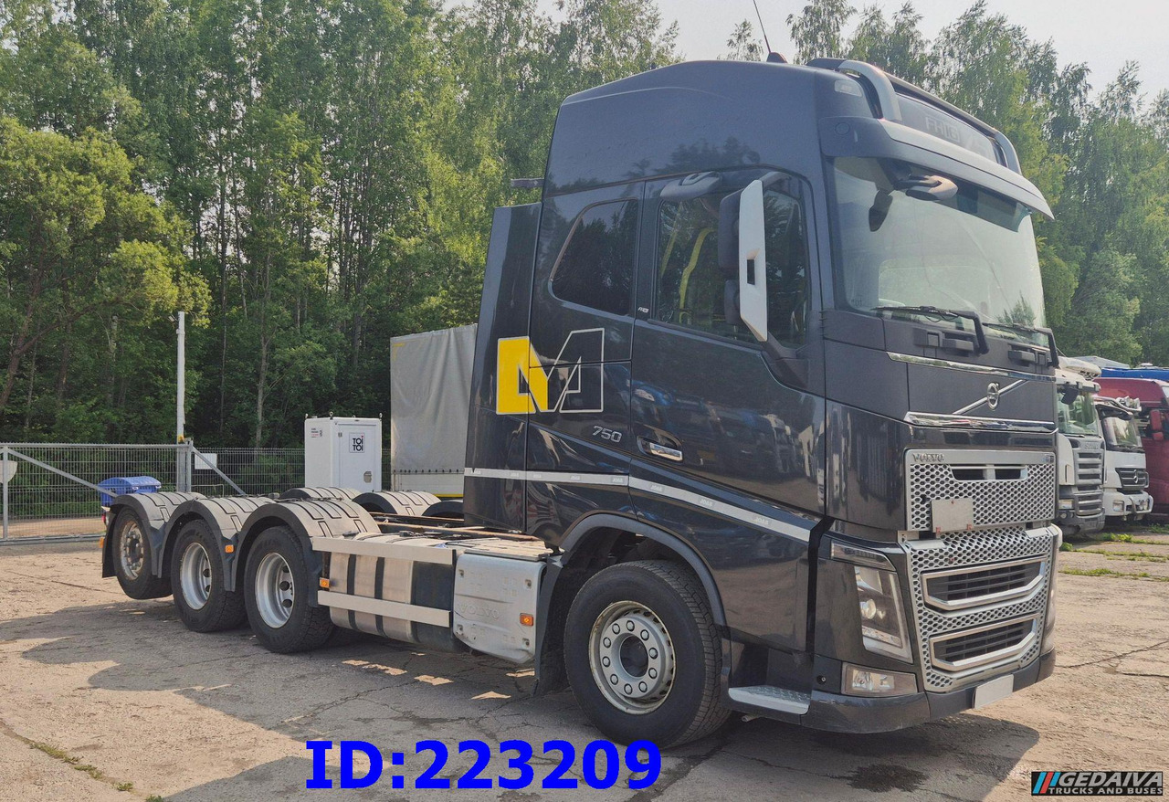 VOLVO FH16 750HP 8x4 Steering axle - الشاسيه شاحنة: صور 1 VOLVO FH16 750HP 8x4 Steering axle - الشاسيه شاحنة: صور 1