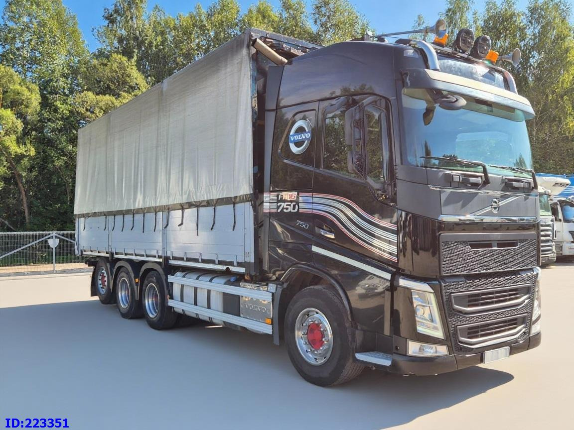 VOLVO FH16 750HP - 8x4-Steering axle - شاحنة ستارة: صور 2 VOLVO FH16 750HP - 8x4-Steering axle - شاحنة ستارة: صور 2