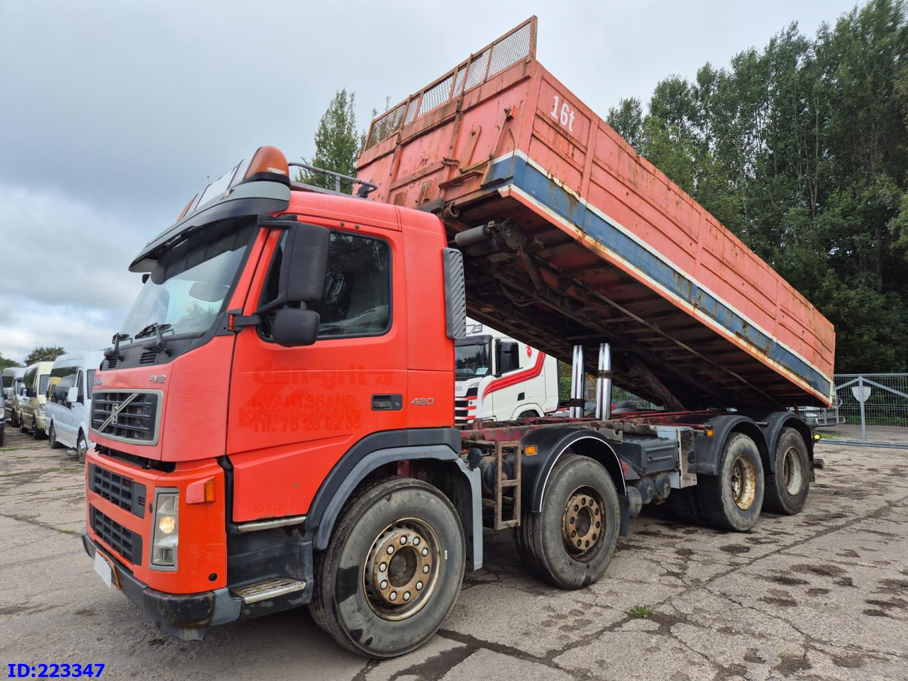 VOLVO FM12 420HP 8X4 Manual - قلابات: صور 1 VOLVO FM12 420HP 8X4 Manual - قلابات: صور 1