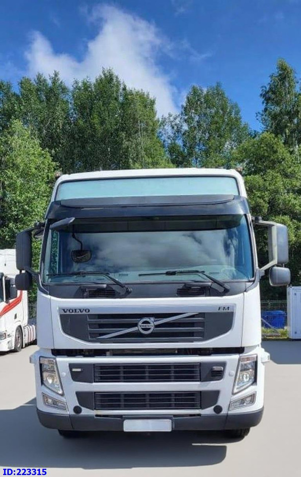 VOLVO FM13 500HP 6x2 Euro5 - الشاسيه شاحنة: صور 2 VOLVO FM13 500HP 6x2 Euro5 - الشاسيه شاحنة: صور 2