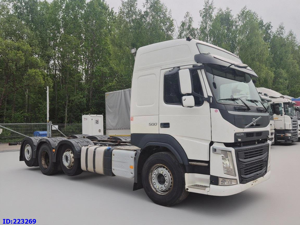 VOLVO FM13 500HP 8x2 (2 steering axels) - الشاسيه شاحنة: صور 4 VOLVO FM13 500HP 8x2 (2 steering axels) - الشاسيه شاحنة: صور 4