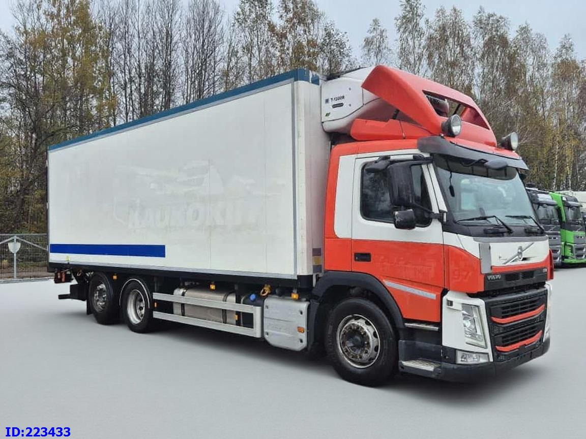 VOLVO FM13 500HP Thermoking Steering Axle - مبردة شاحنة: صور 4 VOLVO FM13 500HP Thermoking Steering Axle - مبردة شاحنة: صور 4