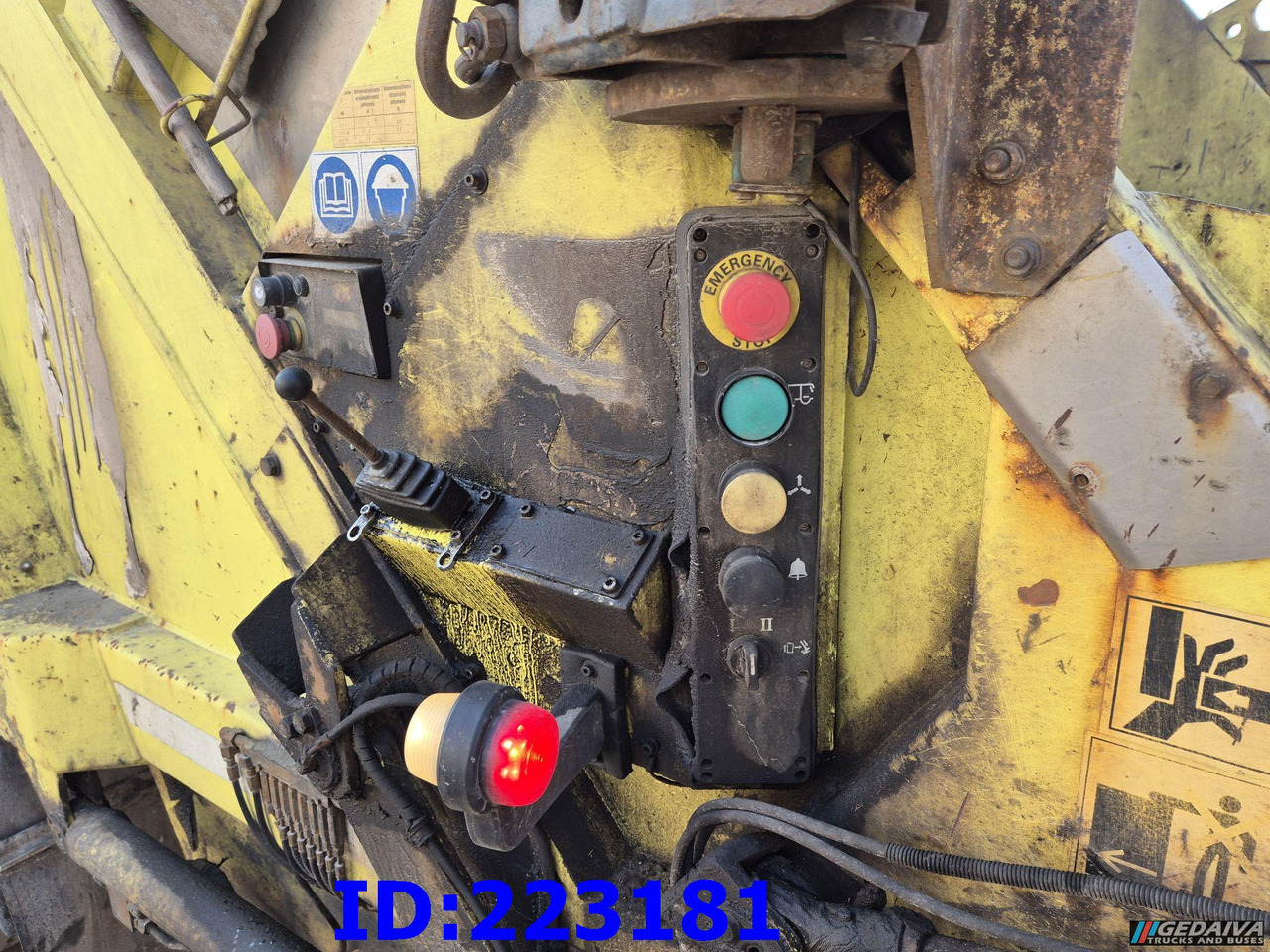 شاحنة القمامة VOLVO FMX 11 330HP 6x2 (Steering axel) - Euro6: صور 8