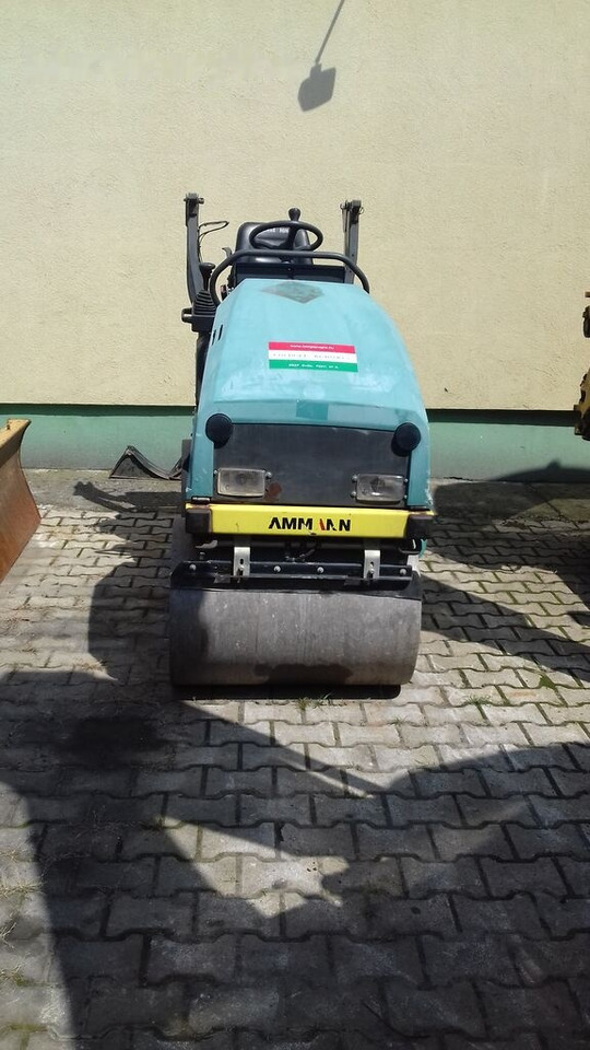 Ammann ARX 12 - مداحل الأسفلت الصغيرة: صور 2 Ammann ARX 12 - مداحل الأسفلت الصغيرة: صور 2