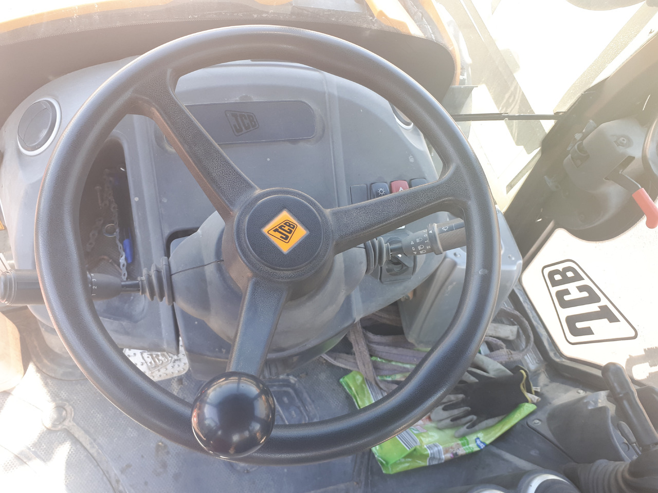 JCB 3CX - آلات البناء: صور 3 JCB 3CX - آلات البناء: صور 3