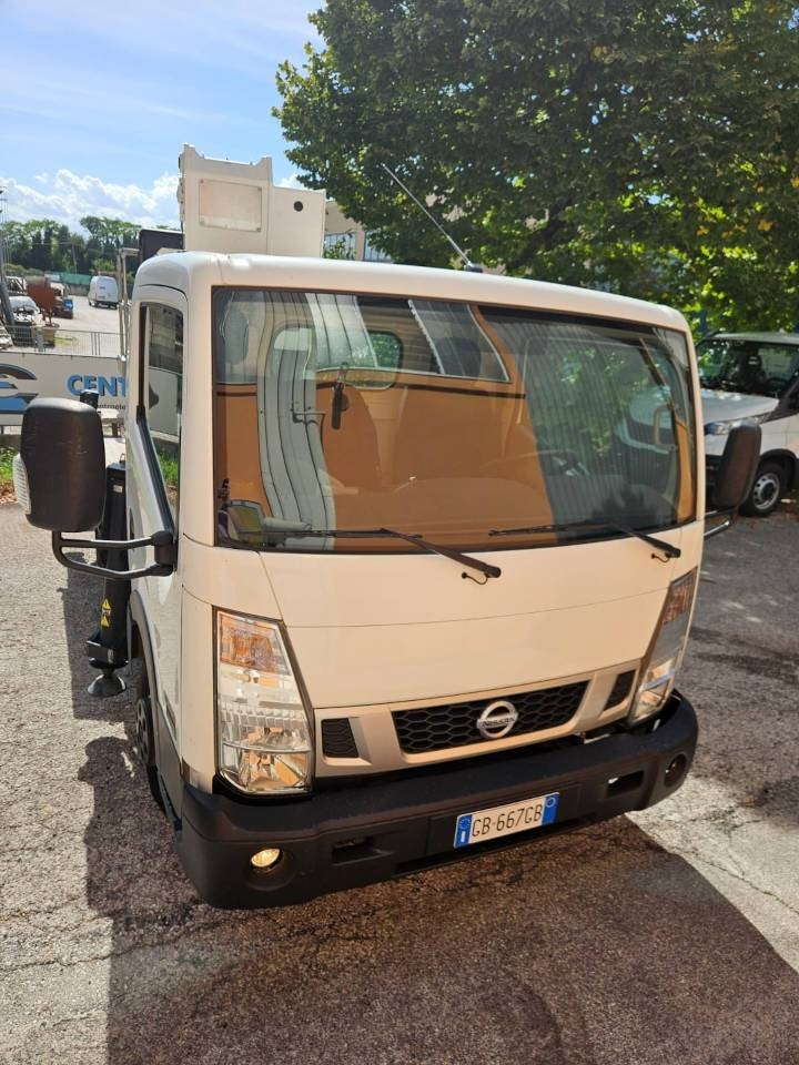 Isoli PNT 230  - مصاعد الازدهار محمولة على شاحنة: صور 2 Isoli PNT 230  - مصاعد الازدهار محمولة على شاحنة: صور 2