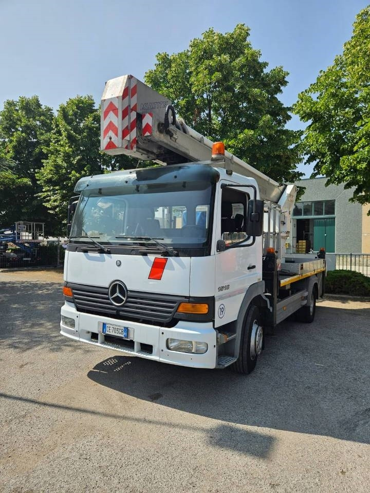 مصاعد الازدهار محمولة على شاحنة Multitel J328.200 ALU EF: صور 31
