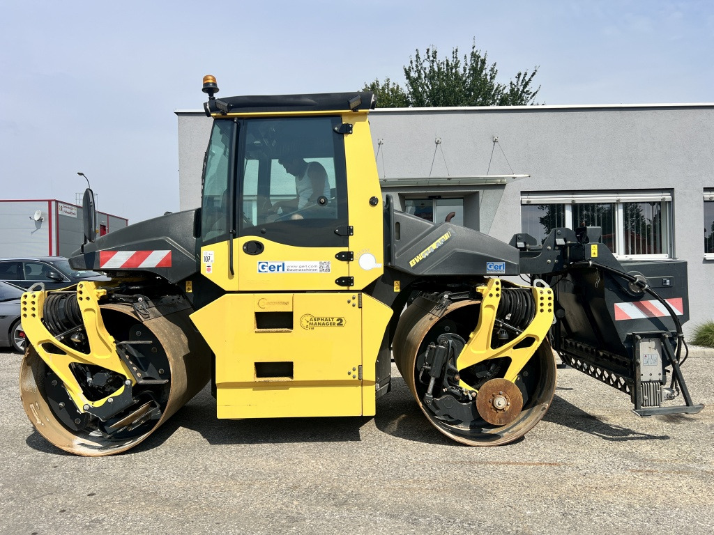 Bomag BW 174 AP-4i AM (111651) - مدحلة الأسفلت: صور 1 Bomag BW 174 AP-4i AM (111651) - مدحلة الأسفلت: صور 1